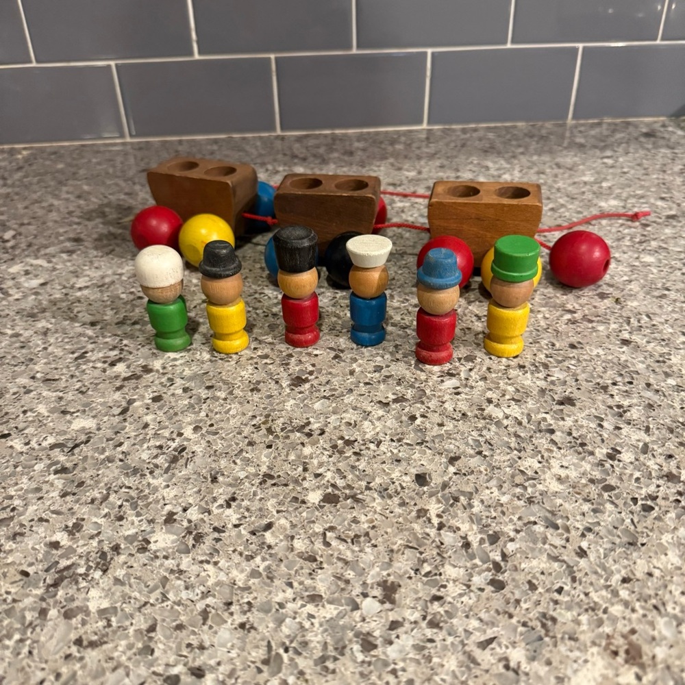 Vintage Montgomery School House Pull Wooden Train With Peg People